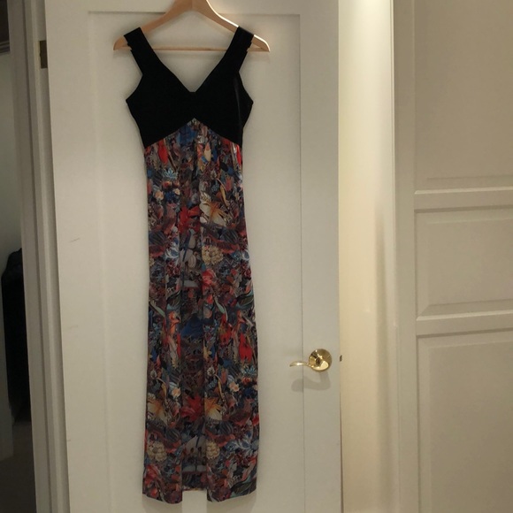 Maxi dress in a colorful print! - Picture 4 of 5
